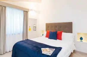My Exclusive Italy - Spacious Villa with 4 rooms, pool, solarium & garden - Image 5
