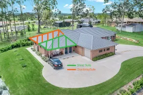 Mala Retreat Sleeps 7, Two Bedrooms & Ensuites - Image 2