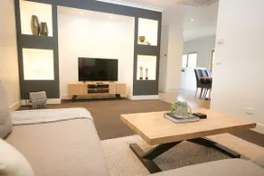 22 Riverside - In the town centre - Image 3