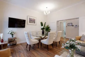 Mayfair 2 Bed 2 Bath · Sleeps 7 · Shepherd Market - Image 5