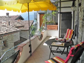 Asti Spumante: Beautiful view with terrace - Image 2