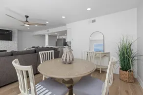 Direct Oceanfront 2 Bedroom 2 Bathroom - Image 5