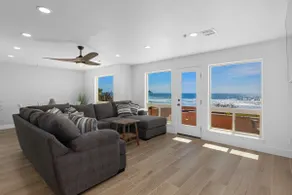 Direct Oceanfront 2 Bedroom 2 Bathroom - Image 3