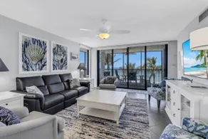 Beachfront Paradise - Fall Special - Updated Luxury 3rd Floor Condo! - Image 2
