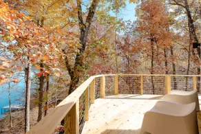 Lakefront Hygge: Dock|Marine Hammock|Screen Porch - Image 2