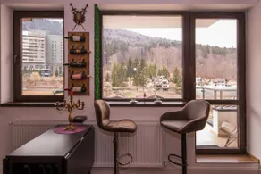 Castle Suite - Image 4