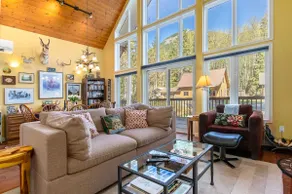 Moose Manor | Hot tub, Wifi, Fireplace, AC - Image 5