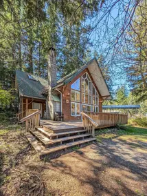 Moose Manor | Hot tub, Wifi, Fireplace, AC - Image 2