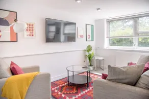 Sutton House, Woodbridge - Image 2