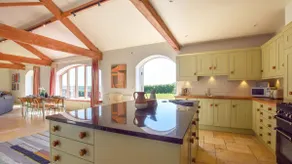Oldbury Barn - Image 4