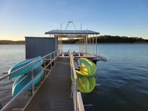 Santana - Lakefront - private dock, volleyball court, 4 story slide - Image 5