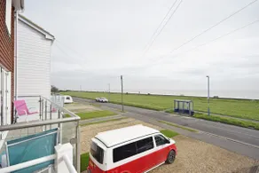 Sea Breeze, Selsey - Image 3