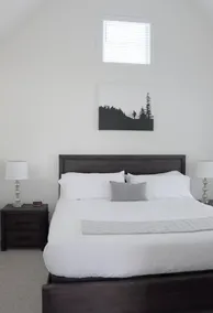 Cozy 1 bedroom Nano Cottage - Image 5