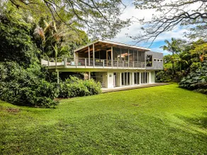 Hale Ohai: Modern Elegance in the Jungle near Pohoiki and Kehena Beaches - Image 2