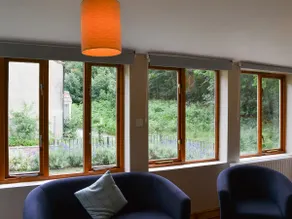 Cottage with garden | River view - Image 4