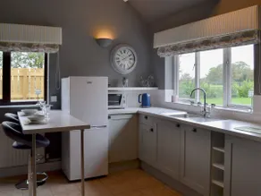 Oxley Cottage - Image 4