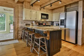 A Peach Of A View | Ellijay Ga - Image 3