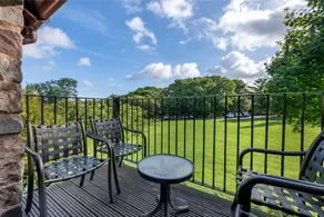 Family 2-Bed Apartment | Near Lancaster | Sleeps 6 - Image 3