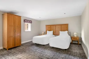 Family 2-Bed Apartment | Near Lancaster | Sleeps 6 - Image 5