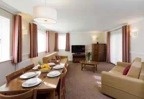 Family 2-Bed House | Countryside Resort | Sleeps 6 - Image 2