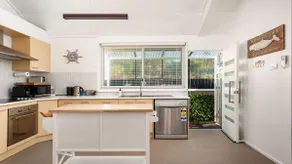 Little Kingsley Beach House - Image 4