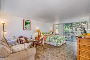 @ Marbella Lane - Breezy Studio@Diamond Head Beach Hotel - Image 5