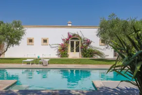 TD Dimora del Giglio with Organic Garden and Pool - Image 2