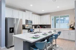 Luxury Town Home With Splash Pool in Solara Resort townhouse - Image 3
