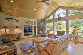 Serene South Bend Family Escape; Dogs Welcome - Image 4
