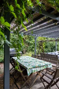 Rose Garden House - Image 5
