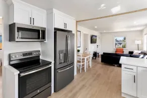 NEW Point Ruston/Point Defiance Updated Craftsman! - Image 3