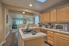 Creekside Home w/ Patio, Walk to Manitou Incline! - Image 5