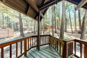 2BR nature retreat w/ deck, games, & cozy loft - Image 4