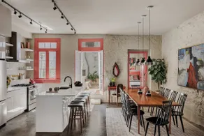 Luxury Historic Home Near to Downtown - Image 5