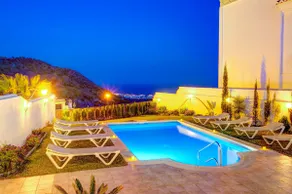 Nerja Paradise Rentals - Villa Cataleya - Image 4