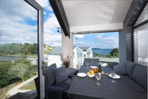 Swanpool View - Sea View - Free Parking - 500m from beach - Image 4