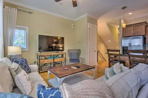 Santa Rosa Beach Haven w/ Rooftop + Pool Access - Image 4