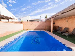 Cubo's Villa Paradise - Image 4