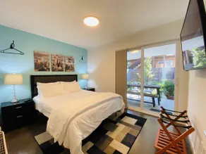 Modern Ballard Townhouse - 92 Walkscore & Rooftop! - Image 4