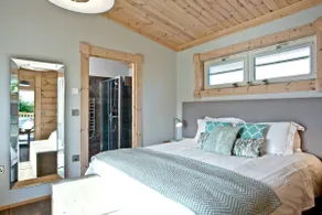 Cutterbrough, Great Field Lodges - Image 3