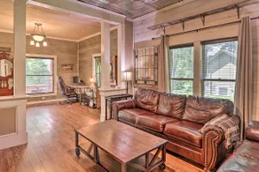 Country-Chic Cotter Home w/ Outdoor Living Space! - Image 2