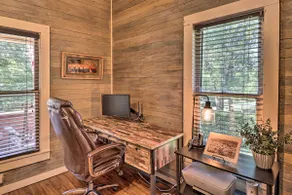 Country-Chic Cotter Home w/ Outdoor Living Space! - Image 4