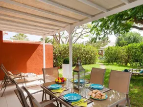 Flamboyant Tree Garden Holiday Home - Image 3