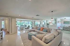 Family-Friendly Palm River Estates House! - Image 3