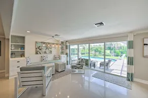 Family-Friendly Palm River Estates House! - Image 5