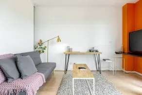 Cosy and Contemporary in Sought after South Yarra - Image 3