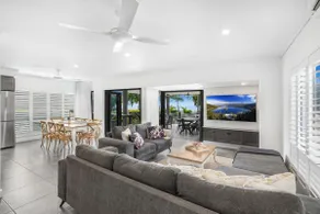 Belle Escapes Beachfront Luxury Home 53 Arlington Clifton Beach - Image 3