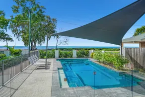 Belle Escapes Beachfront Luxury Home 53 Arlington Clifton Beach - Image 2