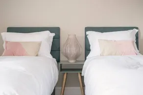 Jardine’s Lookout – Milsom Street 2-bed apartment - Image 4