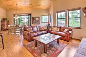 Torreon Townhome w/ Balcony: Hike, Fish & Unwind! - Image 5